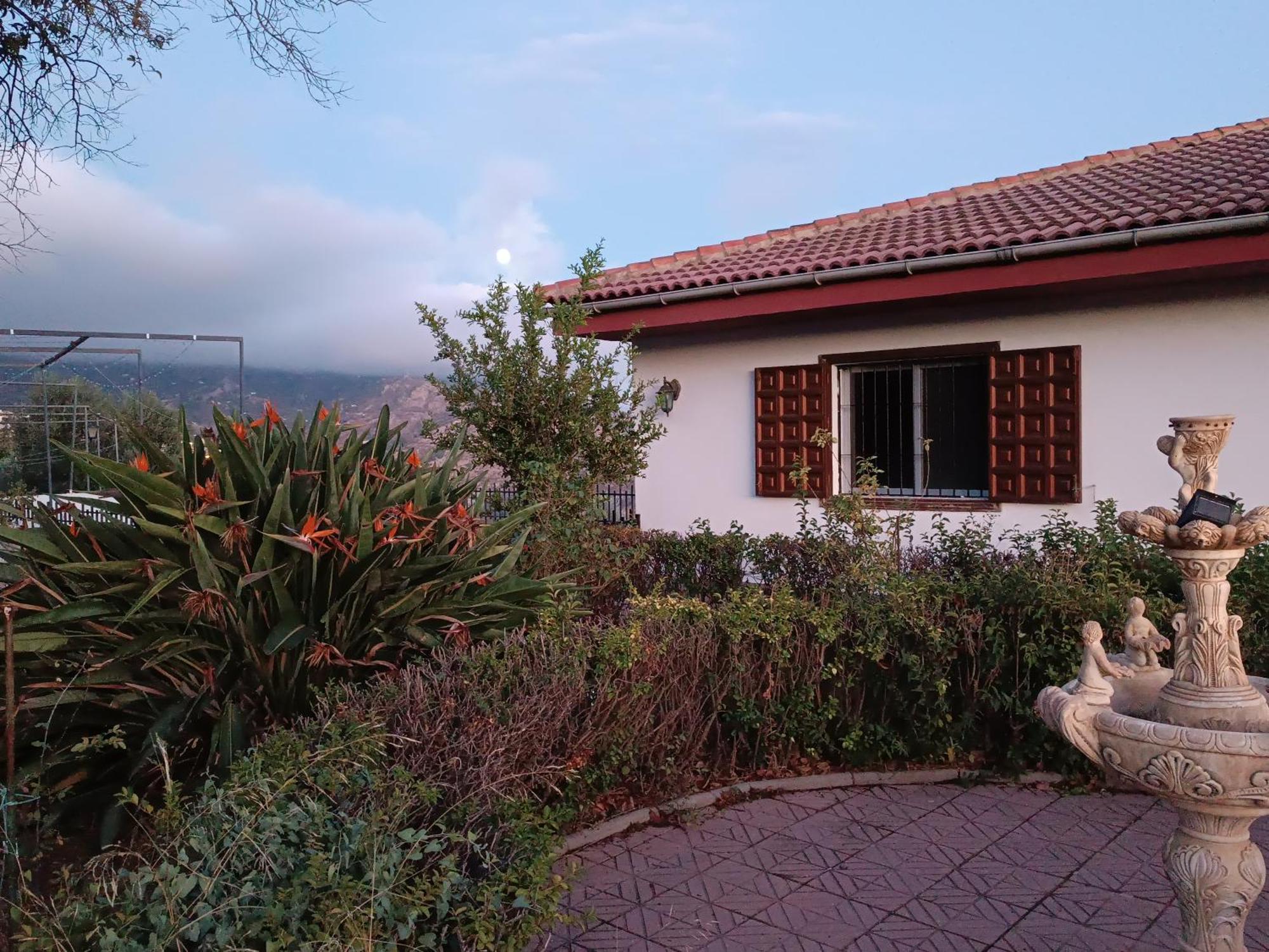 Casa Rural Chalet Venta Del Aire Cortijo Terron Lanjarón Esterno foto